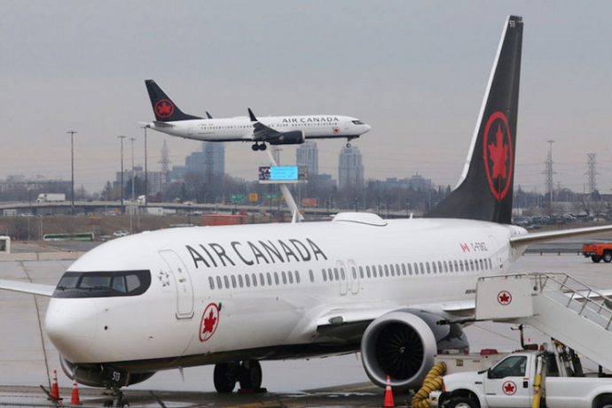 Air Canada asked two stangers to share a hotel due to a missed flight